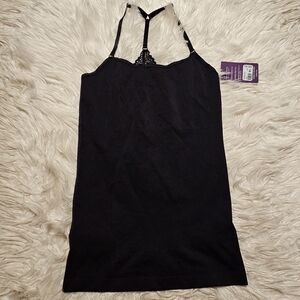 Yummie Lace Back Cami Black Size M/L NWT